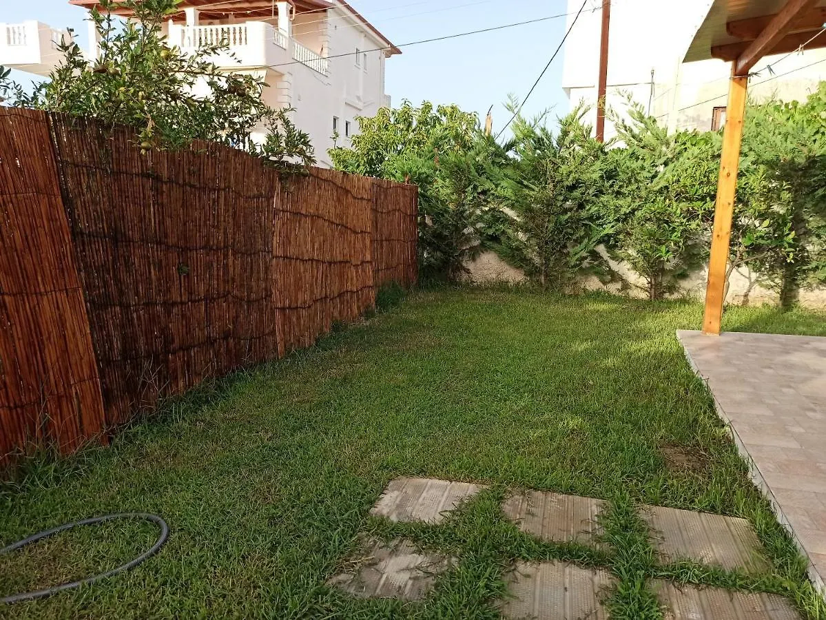 Yard Apartments - By Hotel Ronaldo Ksamil 0*,  Albania