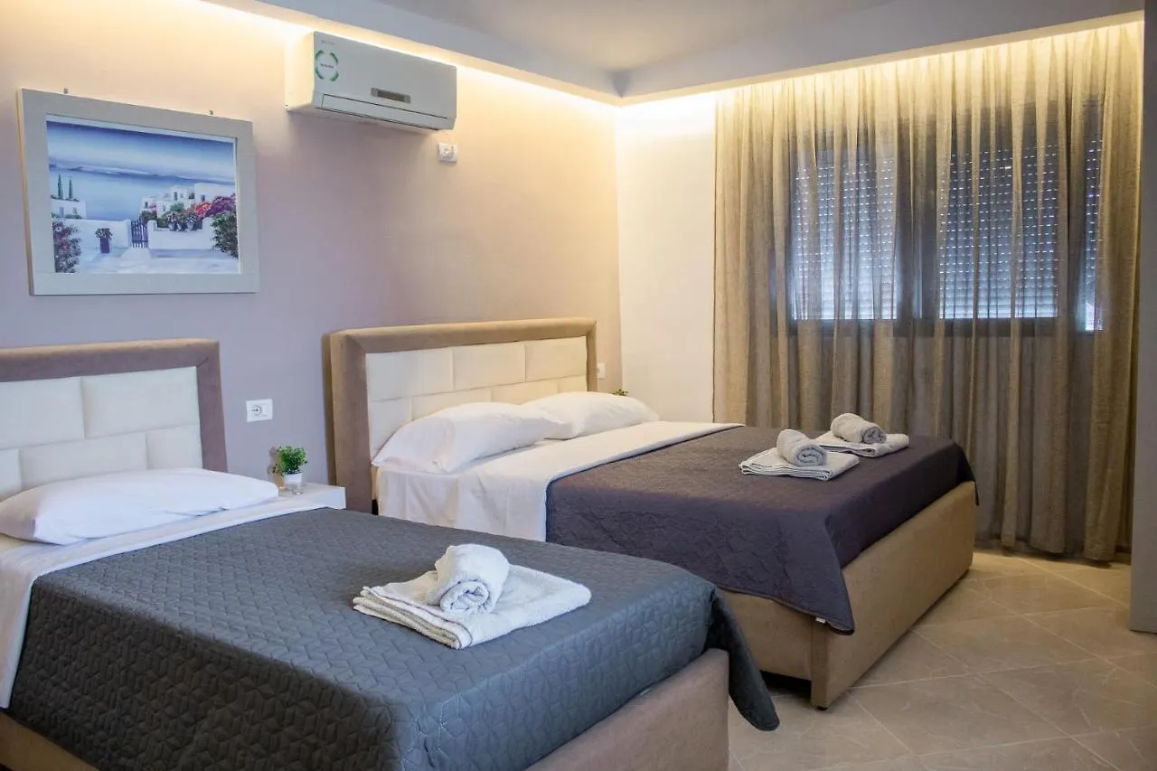Yard Apartments - By Hotel Ronaldo Ksamil 0*,