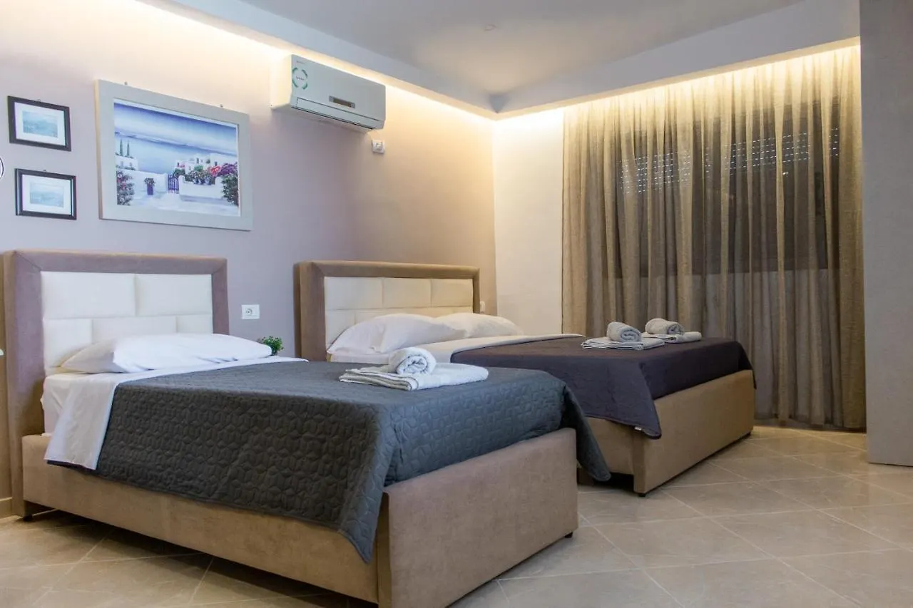 Yard Apartments - By Hotel Ronaldo Ksamil Albania