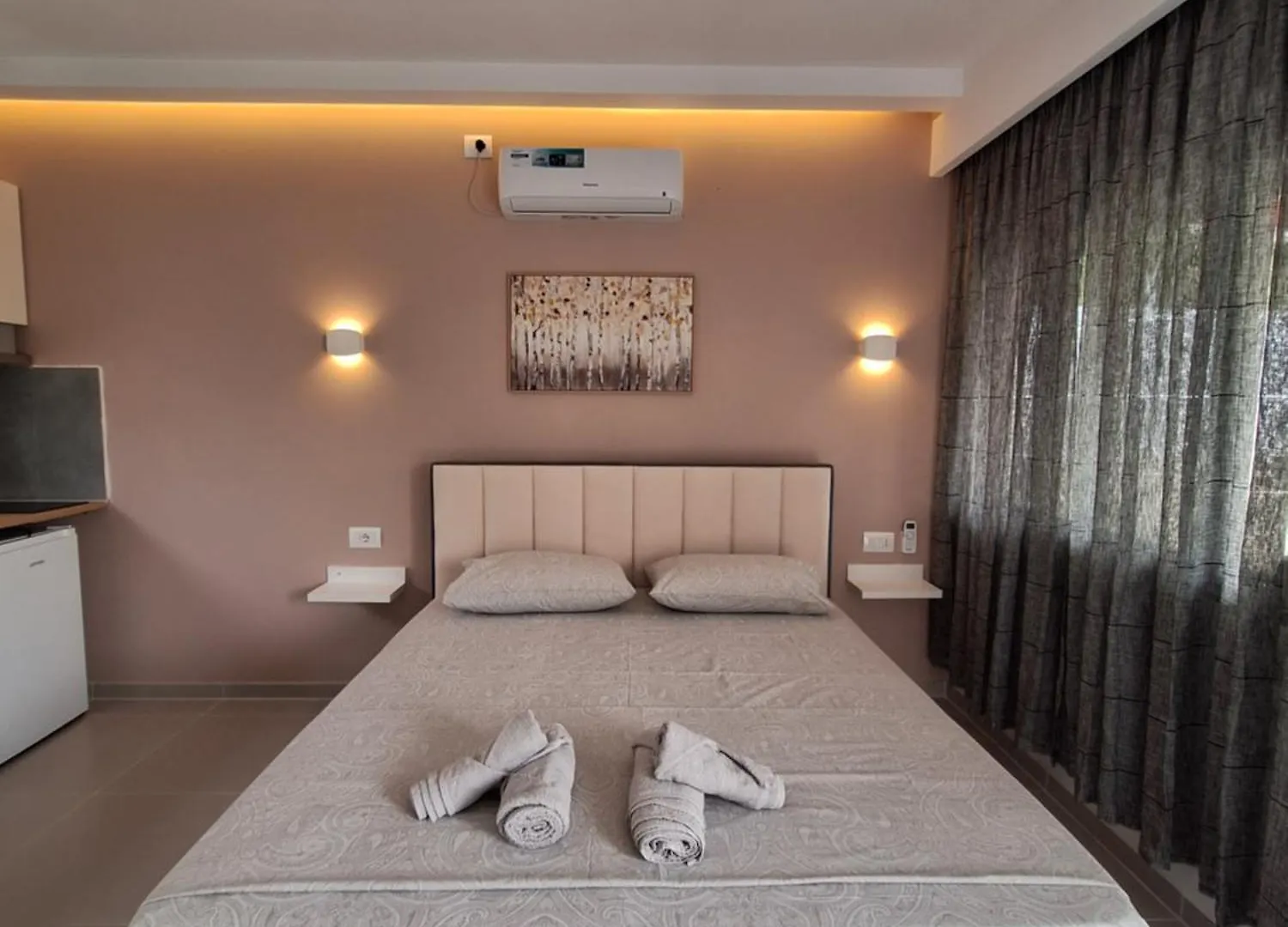 Yard Apartments - By Hotel Ronaldo Ksamil